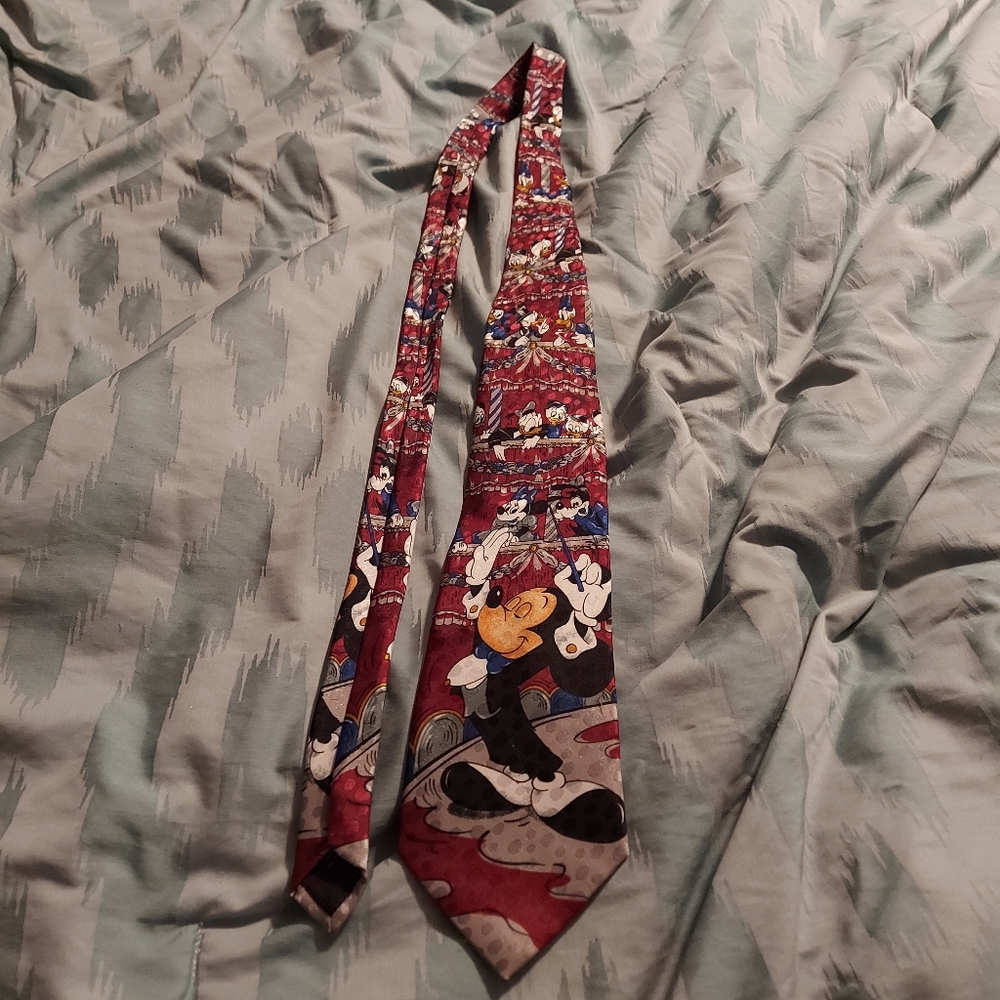 Rare Disney Tie Mickey Mouse & Friends Made In Canada 54 X 4